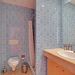 Modern 1 With Pool By Homing Apartment