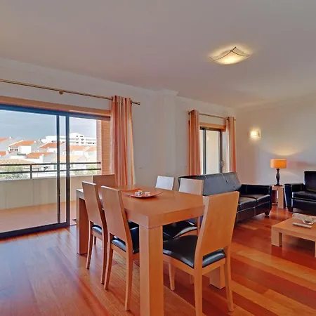 Modern 1 With Pool By Homing Albufeira