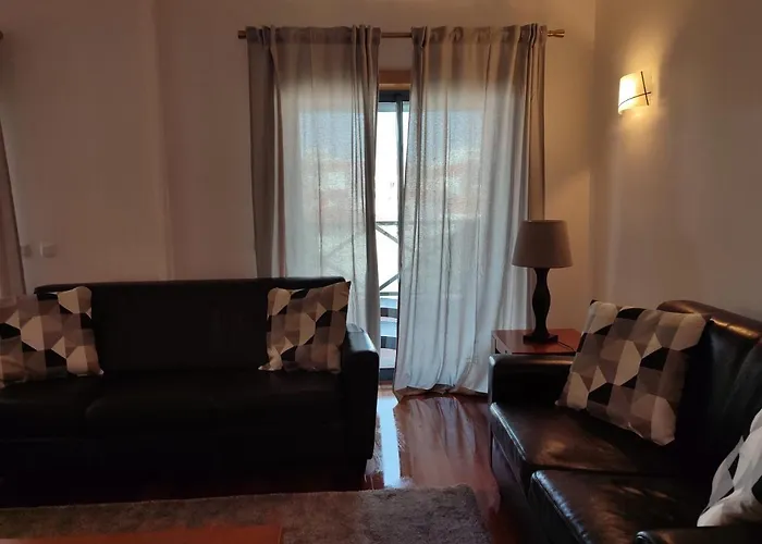 Modern 1 With Pool By Homing 아파트