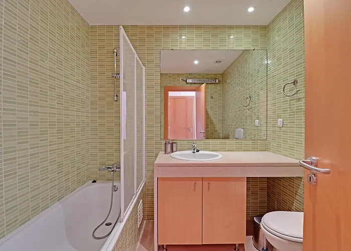 Modern 1 With Pool By Homing Apartamento *